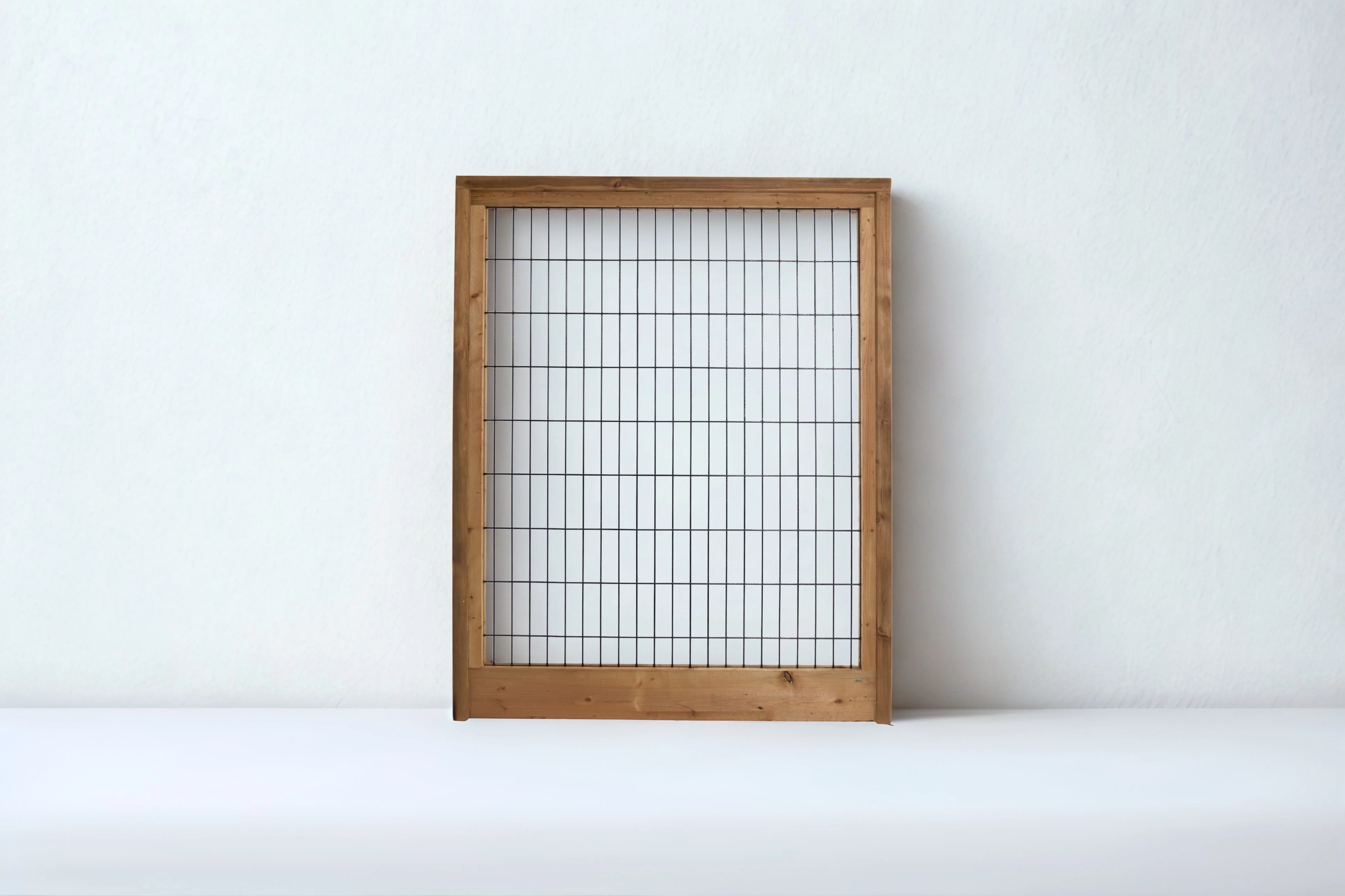 Brown Cattle Panel Fence - Image 19