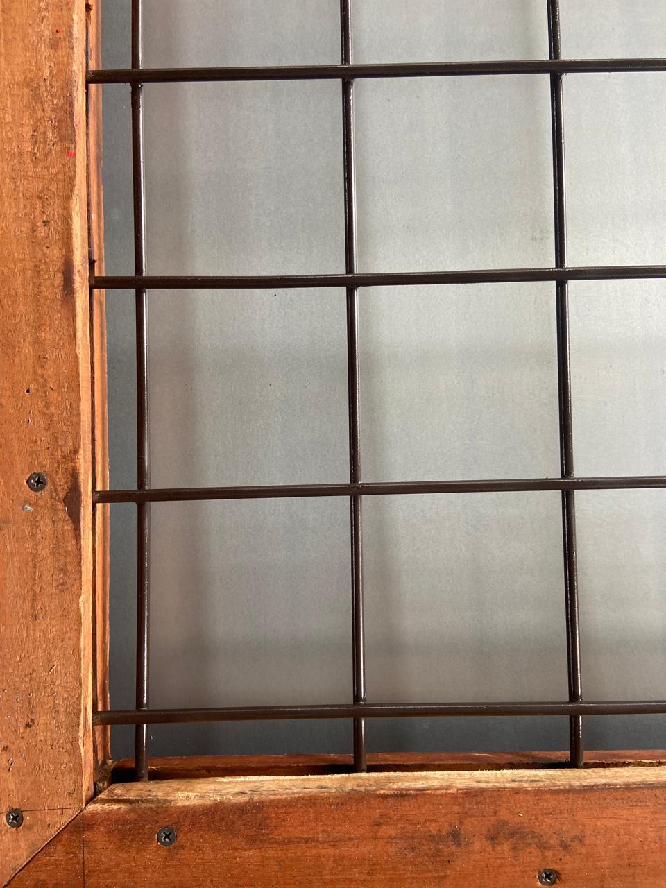 Brown Hog Wire Fence Panels - Image 25