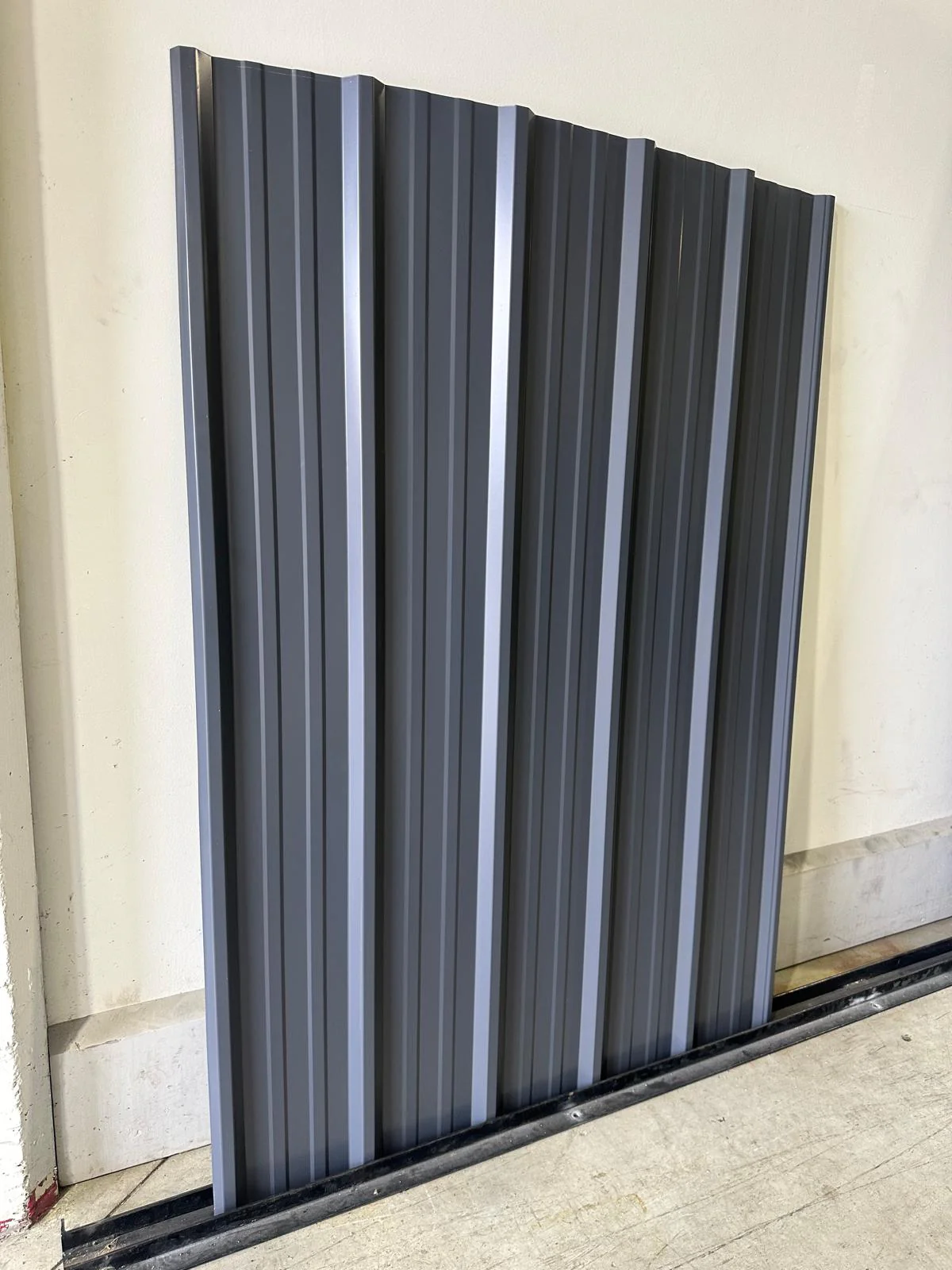 Classic Rib Metal Roofing Panels - Image 11