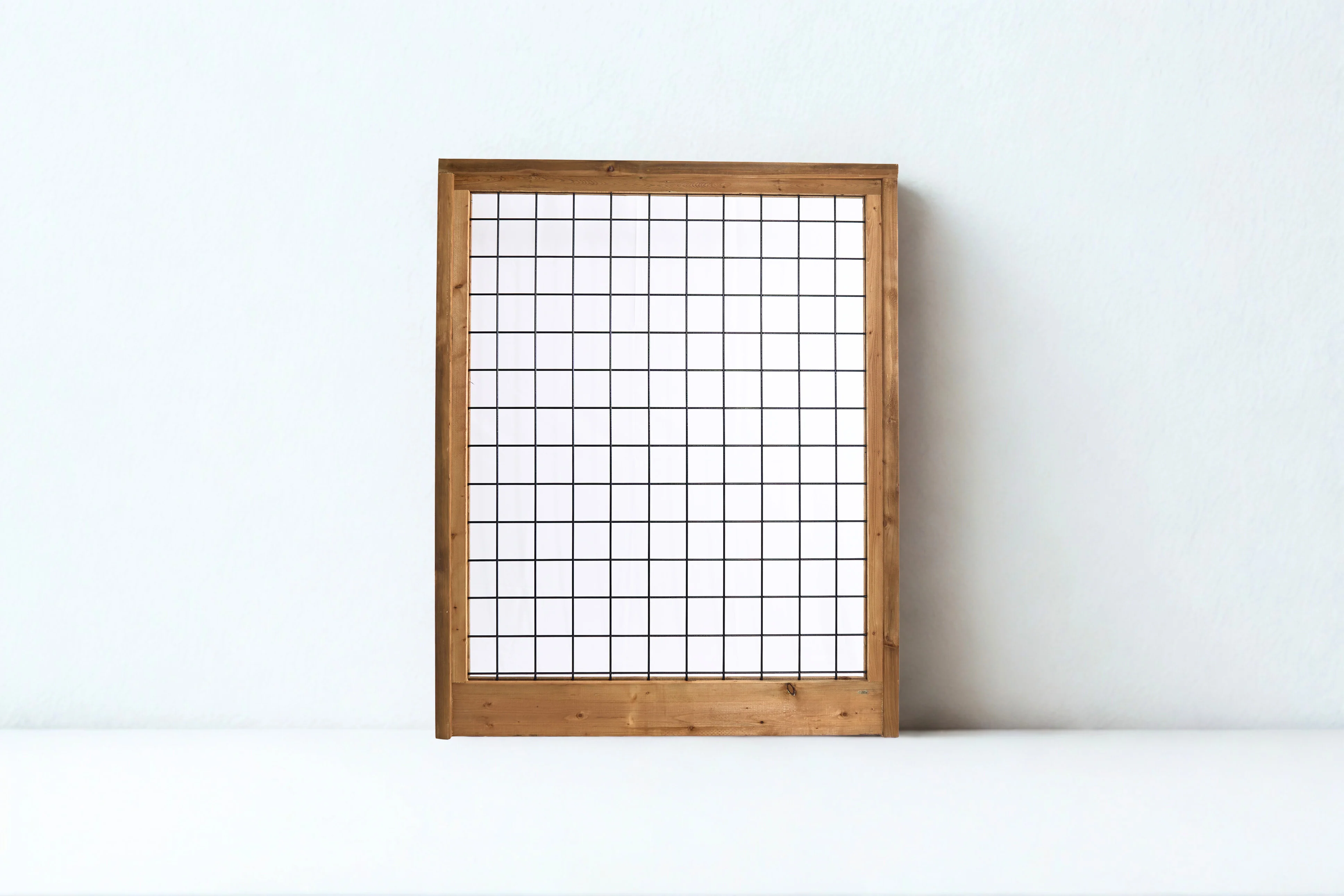 Black Hog Wire Fence Panels - Image 15