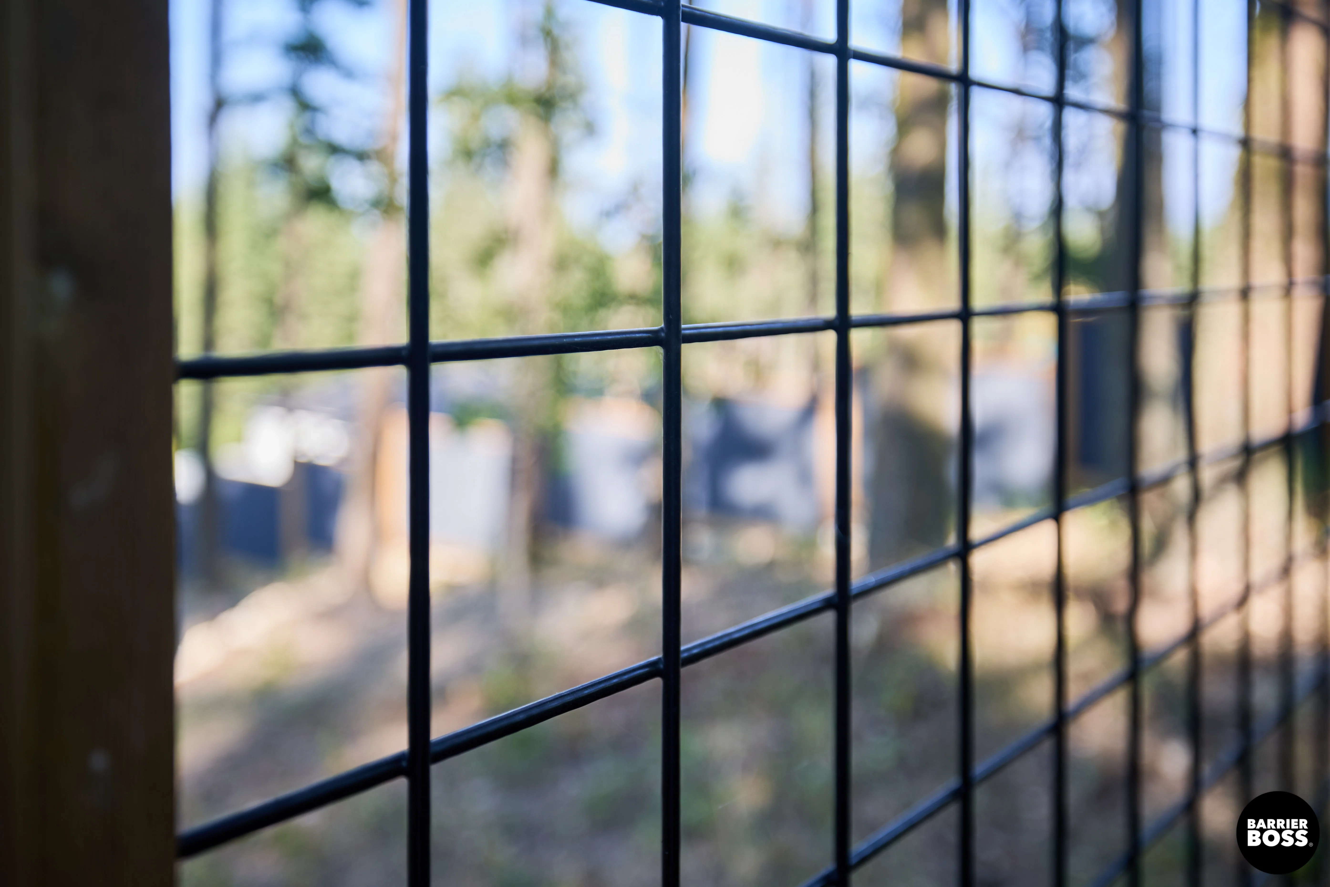 Black Hog Wire Fence Panels - Image 37