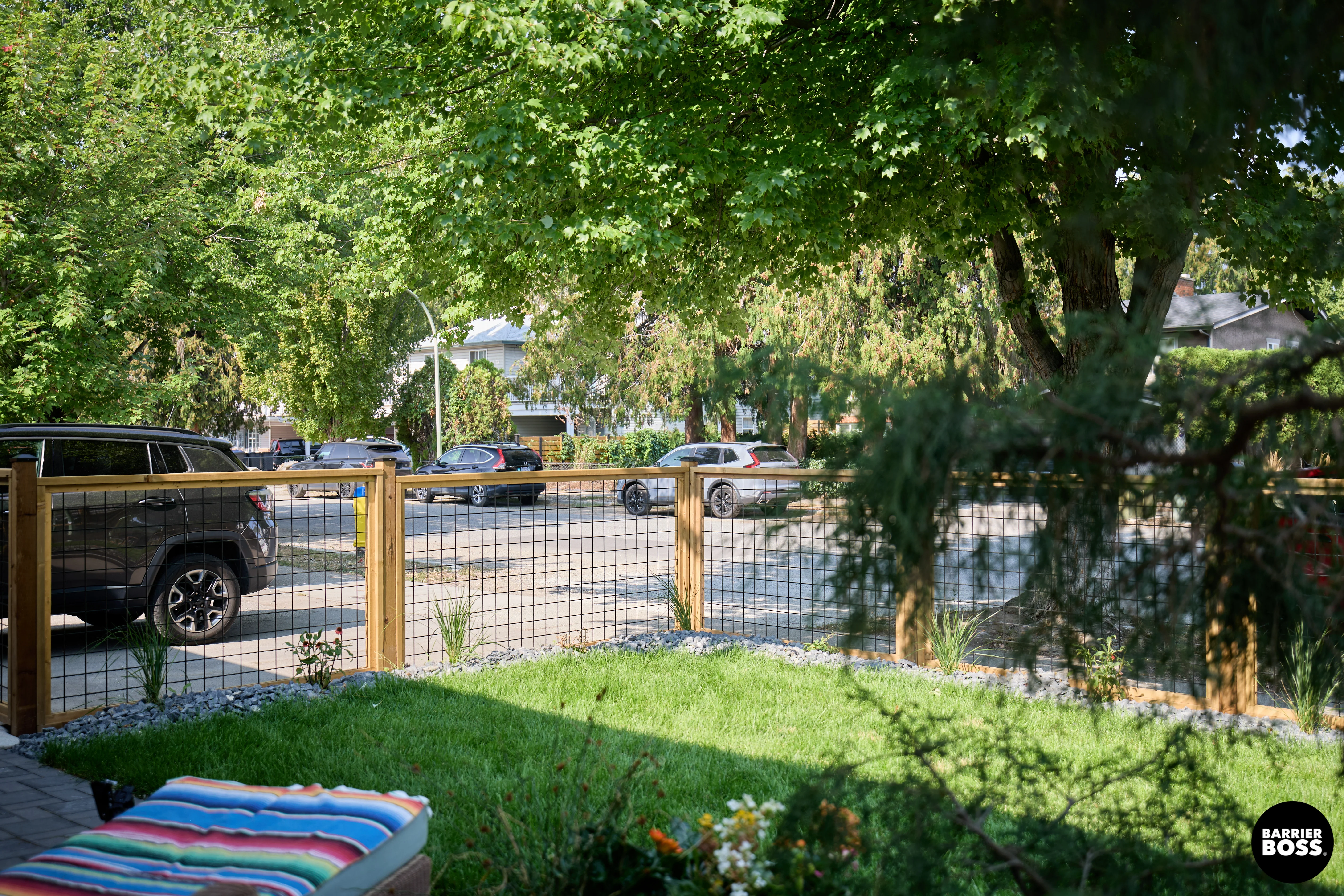 Black Hog Wire Fence Panels - Image 49