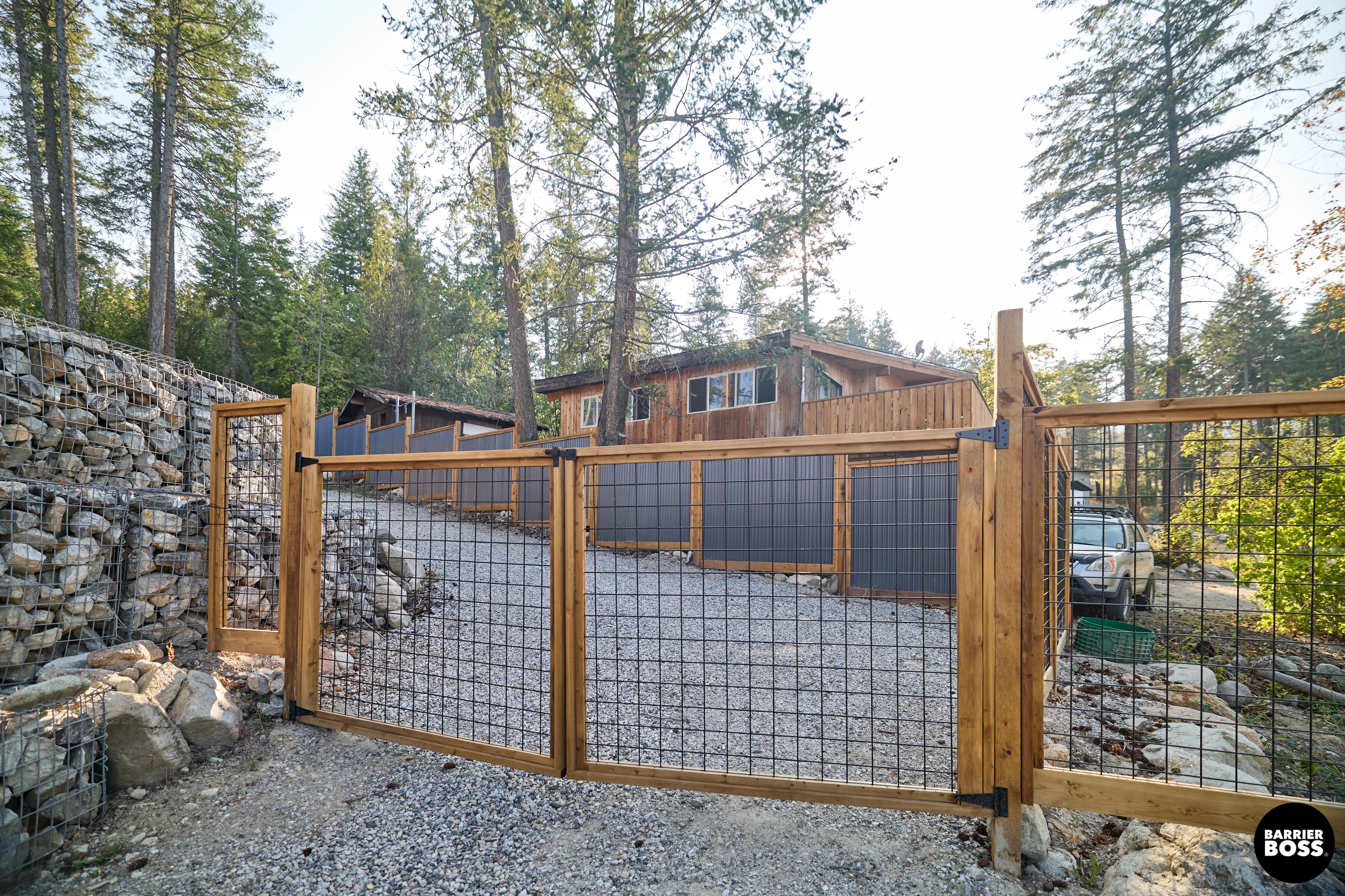 Black Hog Wire Fence Panels - Image 69