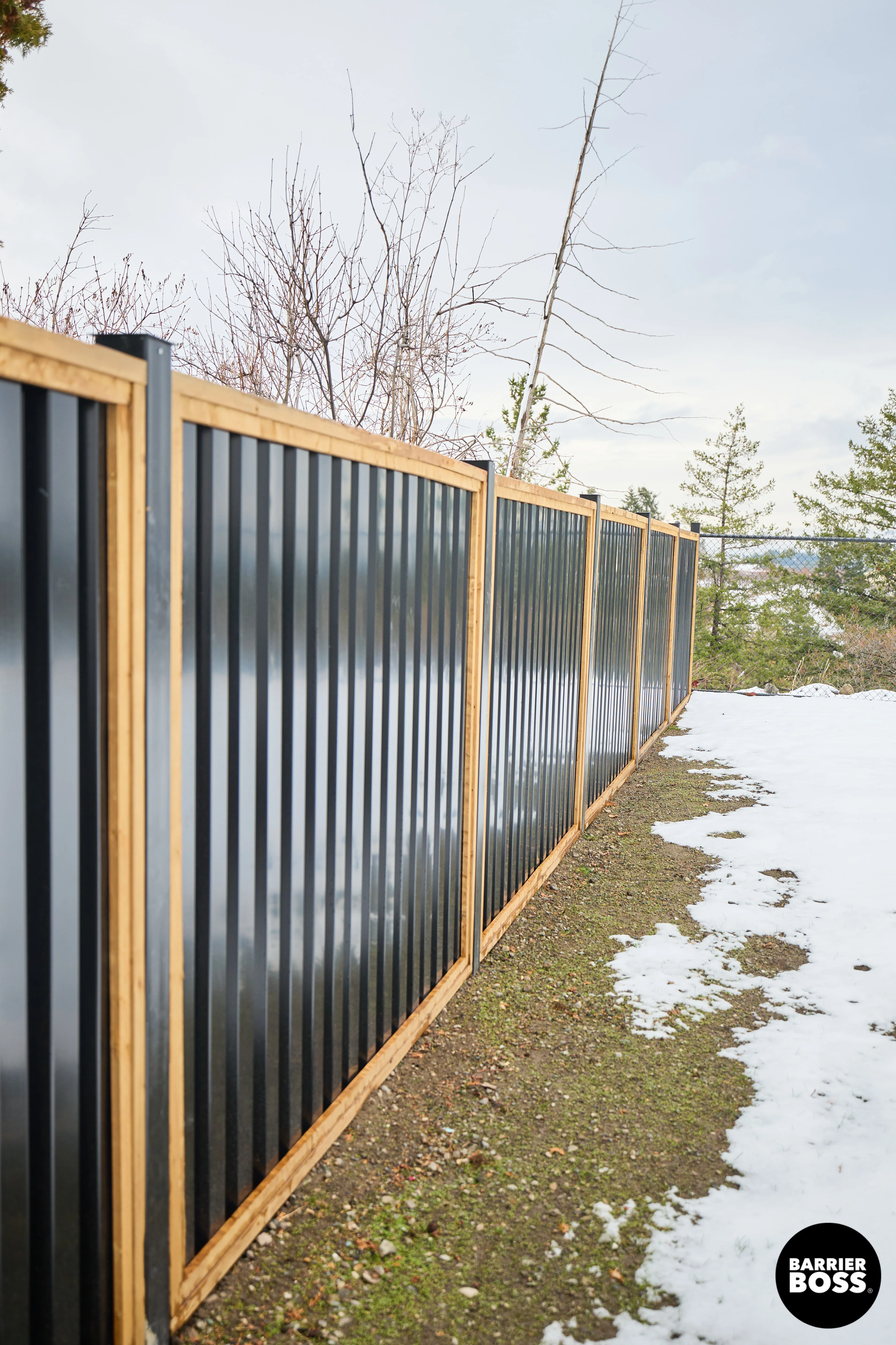 Metal Fence Posts - Image 9