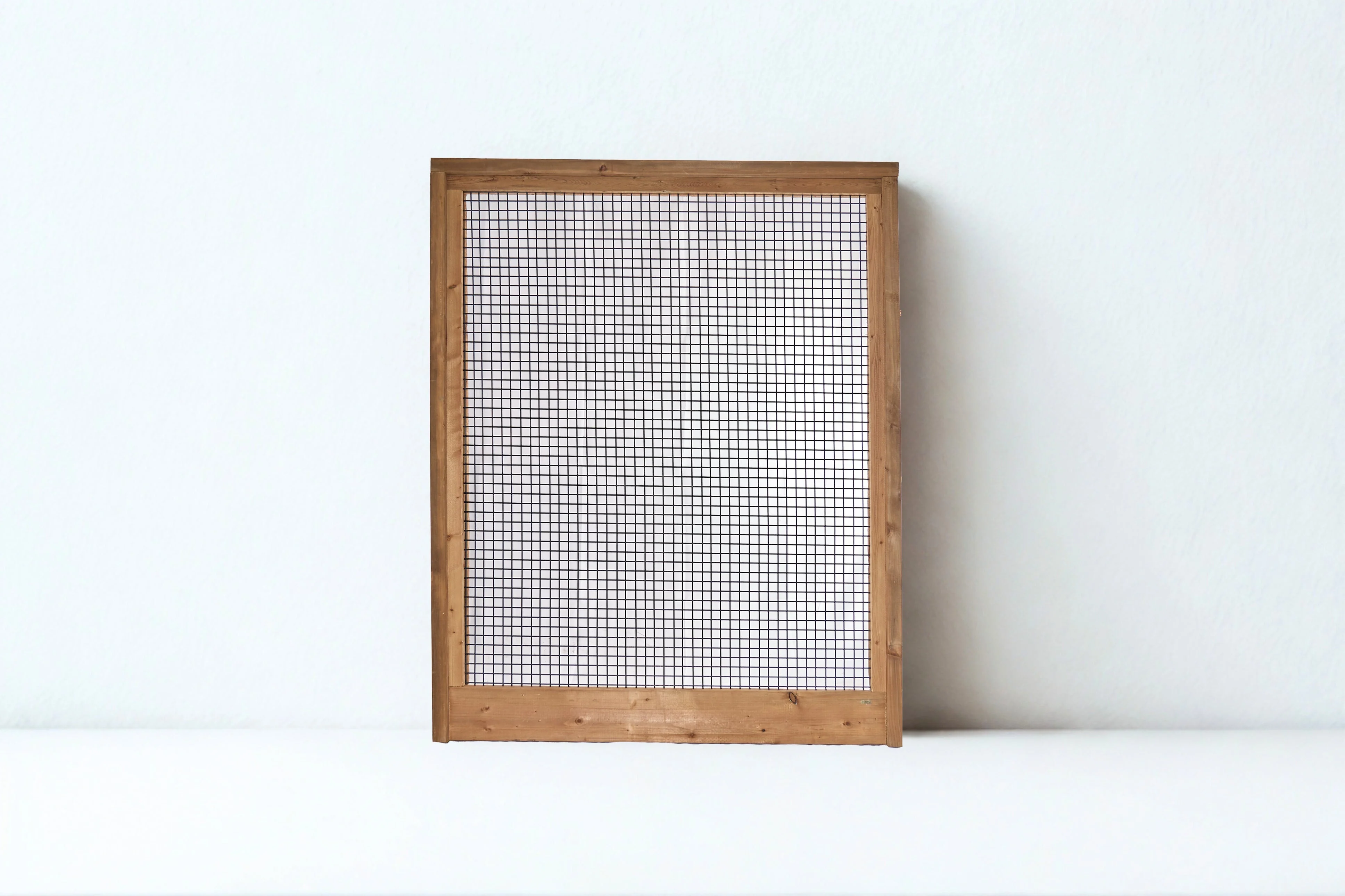 Silver Cattle Panel Fence - Image 25