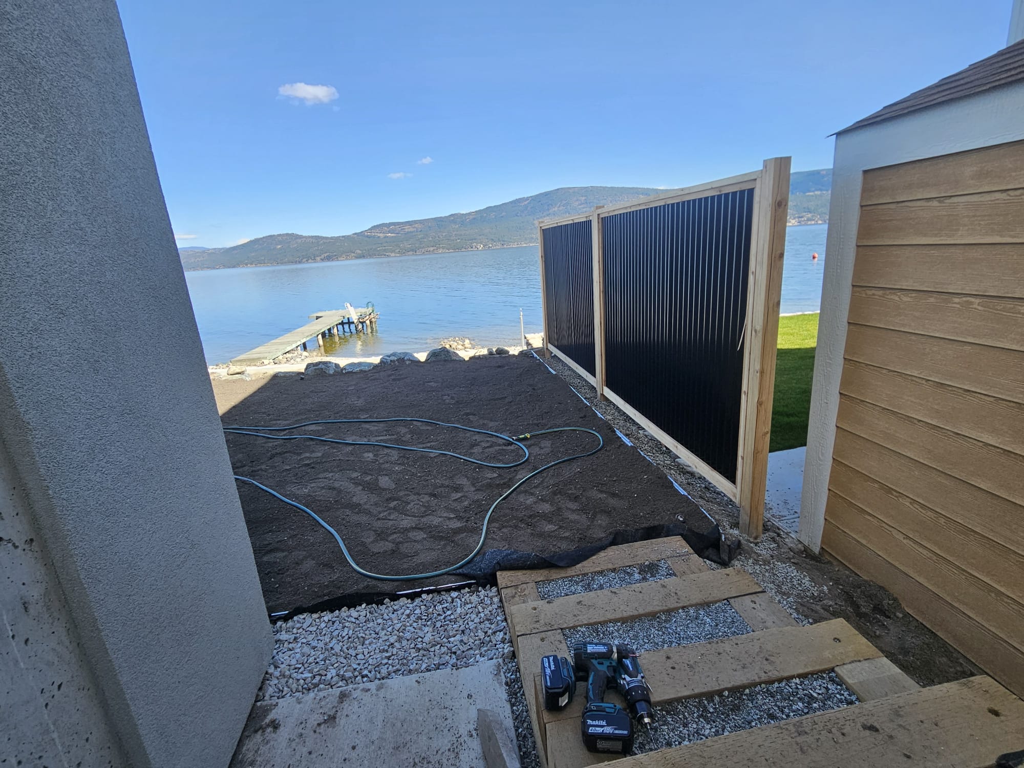 Corrugated Metal Privacy Fence Panels – Cedar Wood Frame - Image 48